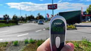 In Singen ist es vor allem in der Südstadt im Sommer sehr heiß. Das liegt an den veraiegelten Flächen. Im August 2024 hat ein Test der ...