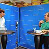 Beim SÜDKURIER-Format &bdquo;Blind Date mit dem Kandidaten&ldquo; traf Jareem Khawaja aus Laufenburg (links), der für die FDP in den ...