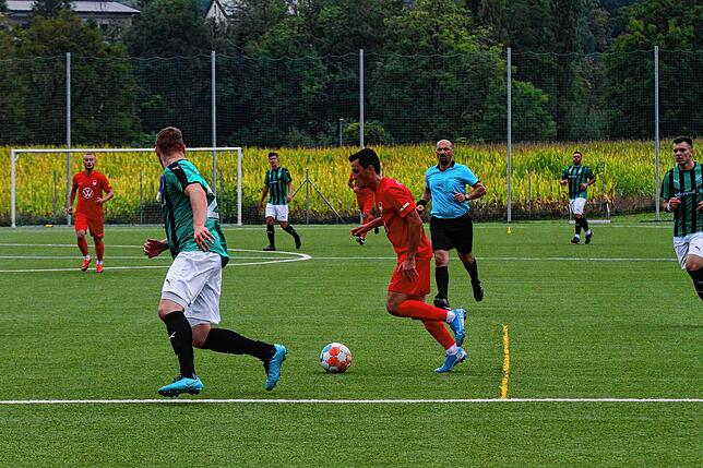 Bild 31: FC Zell gewinnt beim FC Tiengen 08 mit 5:3 &ndash; und wir haben die Bilder!