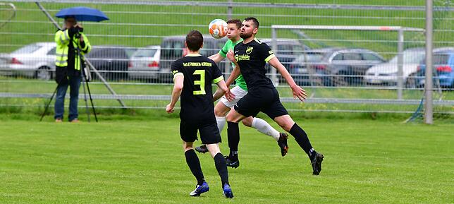 Bild 1: SG Mettingen/Krenkingen unterliegt dem TuS Efringen-Kirchen mit 0:1 &ndash; und wir haben Bilder!
