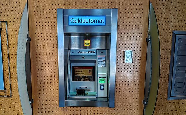 Ein Geldautomat der Sparkasse Pfullendorf-Meßkirch.