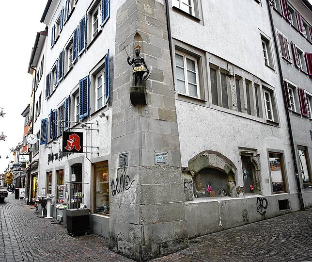 Der Mohr bleibt, er ist Tradition: Mohren-Apotheke in der Konstanzer Innenstadt.