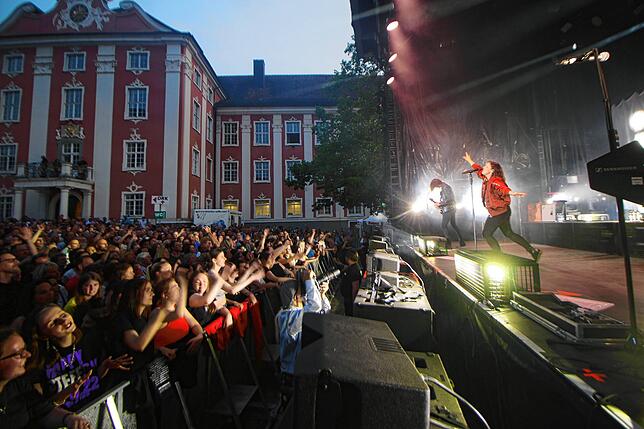 Bild 27: Silbermond rockt auf dem Schlossplatz (Teil 1)