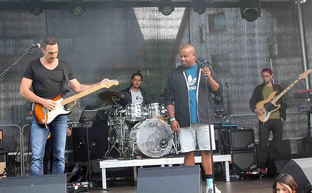 Bild 21: Bilder vom Picknick Konzert beim Blumberger Street Art Festival