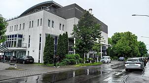 Das Herzzentrum Bodensee wird vom Gesundheitsverbund Kreis Konstanz übernommen. Ziel ist es für den GLKN, herzchirurgische Leistungen ...