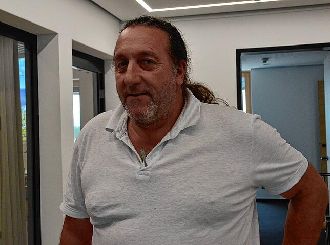 Architekt Dietmar Kathan hat die bisher eingegangenen Rechnungen für die Rathaussanierung unterdessen alle geprüft.