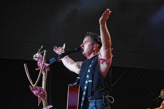 Bild 15: Andreas Gabalier rockt den Schlossgarten in Salem