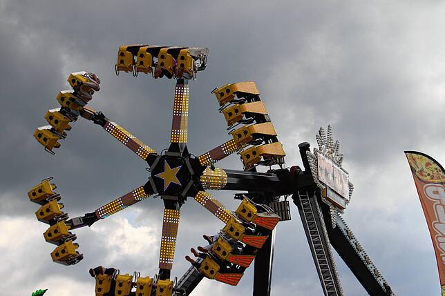 Bild 15: Autoscooter und Teddybären: Die ersten Bilder vom Volksfest-Start in Villingen-Schwenningen