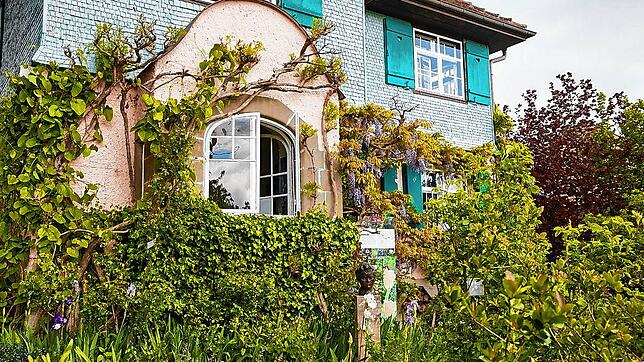Das Mia und Hermann Hesse-Haus in Gaienhofen, von der Südseite aus gesehen