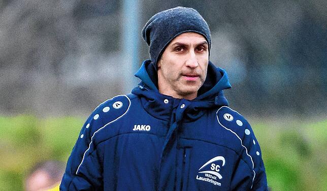 Abschied: Carmine Marinaro (43) beendet im Sommer 2023 eine in der Winterpause der Saison 2016/17 begonnene Trainertätigkeit beim SC ...