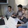 Die Schüler des Hoptbühl Gymnasiums, Sveva Hiermaier, Marcella Bucher, Marius Hoeck und Friedemann Buchholz (von rechts), nehmen am ...