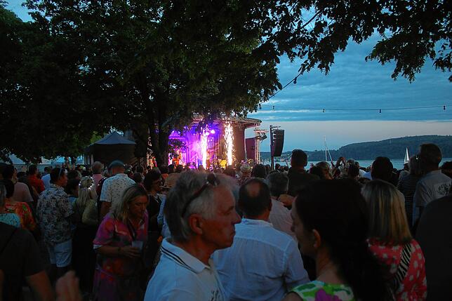 Bild 24: Schlagerparty mit Papi&lsquo;s Pumpels im Überlinger Uferpark