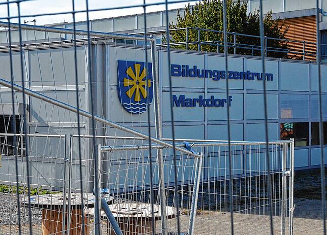 Das Bildungszentrum ist derzeit eine Baustelle. Dennoch beginnt auch dort in der kommenden Woche wieder der Unterricht für die insgesamt ...