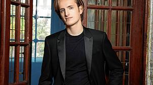 Der Pianist Yoav Levanon war Solist der Bodensee Philharmonie.