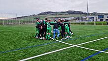 Jubel des TSV Aach-Linz nach dem 3:2-Sieg! In einer turbulenten Schlussphase musste der FC Hilzingen die Punkte den Gästen überlassen.