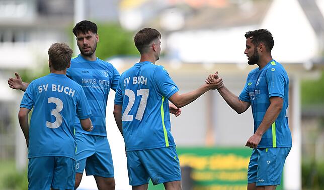 Bild 11: SV Buch siegt 2:1 beim FC Hauingen – und wir haben Fotos!