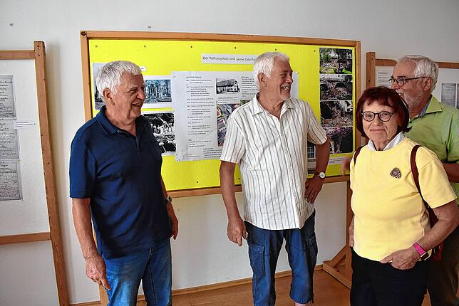 Bild 13: Bilder von der Rathausplatzeinweihung