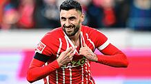 Freiburgs Vincenzo Grifo freut sich über seinen Treffer zum 2:1.
