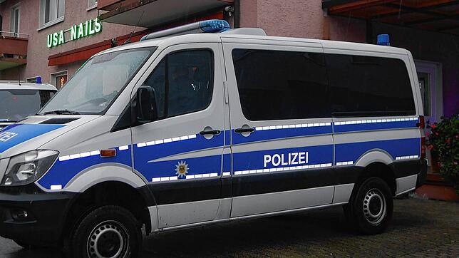 In den vergangenen Jahren gab es immer wieder Razzien in Nagelstudios in der Region &ndash; im Bild eine Durchsuchung in Bad Säckingen. ...