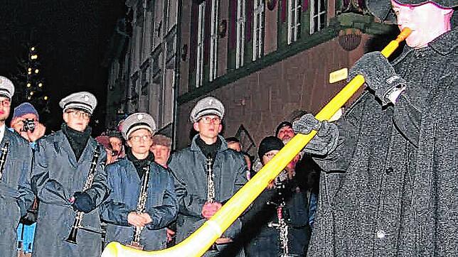 Ob der Herter mit dem Horn dieses Jahr den Kuhreihen vor Publikum spielen kann, hängt stark vom weiteren Corona-Infektionsgeschehen ab.