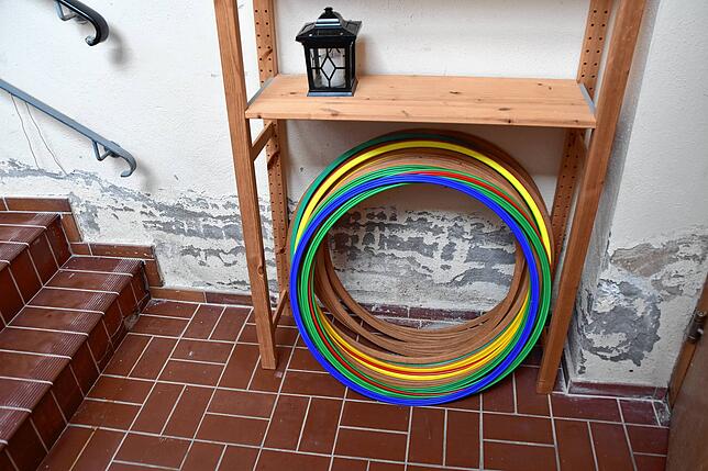 Wie Wasserschäden sind an vielen Stellen der Tudoburghalle zu sehen. Ihre Ursache haben sie sowohl in den gewählten Baumaterialien als ...