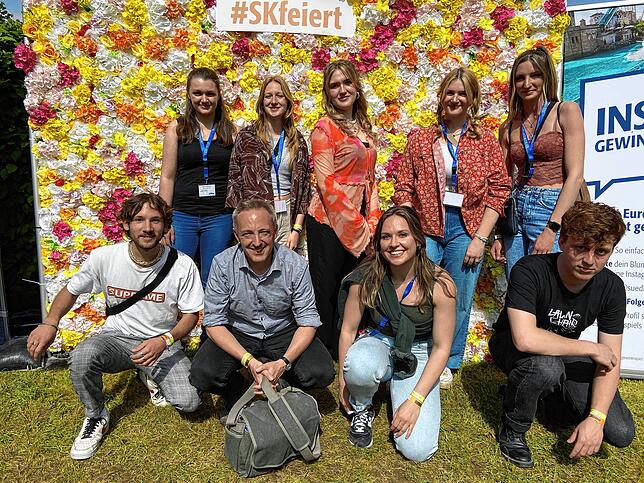 Wer ist dieses Mal dabei? An die Pop-Up-Redaktion des SÜDKURIER beim Campus-Festival 2023 erinnern sich gerne Freddy Raible, Cara Rexer, ...
