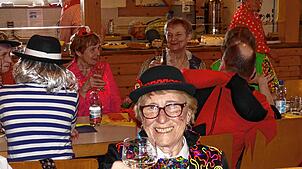 Bild : Die besten Bilder der Bermatinger Frauenfasnet 2025