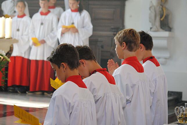 Bild 18: Bilder vom Festgottesdienst zur 550. Waldshuter Chilbi mit Erzbischof Georg Gänswein