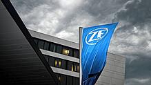 Der Autozulieferer ZF hat nach einem schwachen ersten Halbjahr seine Umsatzprognose für 2024 nach unten korrigiert.