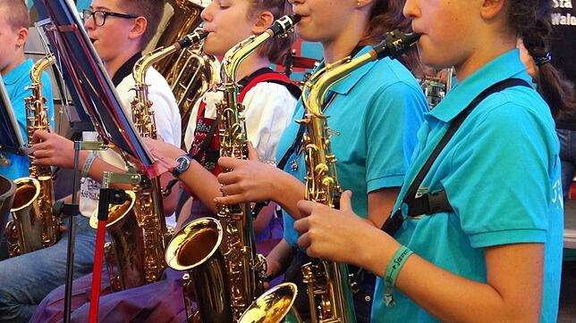 Voller Talent: Das Jugendorchester der Stadtmusik Waldshut zeigt zum Auftakt des Wunschkonzerts sein Können.