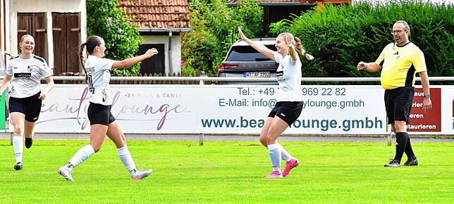 Bild 36: Neuling SV Waldhaus startet mit 2:0 bei der SG Hochrhein/Geißlingen – und wir haben Fotos!