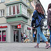 Neue Geschäfte eröffnen in der Innenstadt.