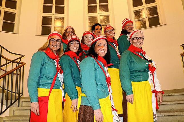 Bild 22: Fasnacht pur beim traditionellen Öschabend: Wir haben die Bilder