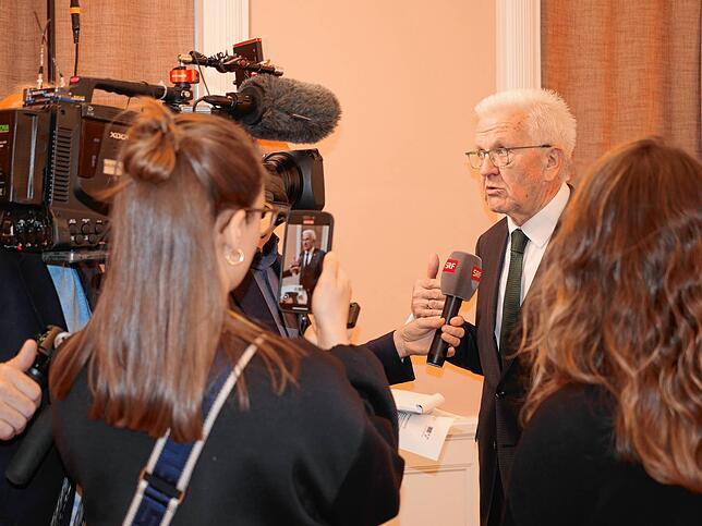 Das Medieninteresse am Besuch Winfried Kretschmanns war groß.