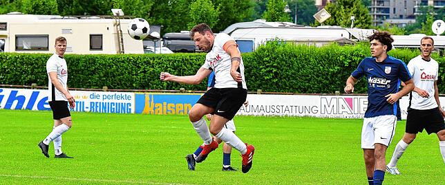 Bild 12: SG FC Wehr/Brennet siegt 14:1 beim Schlusslicht VfB Waldshut – und wir haben Fotos!