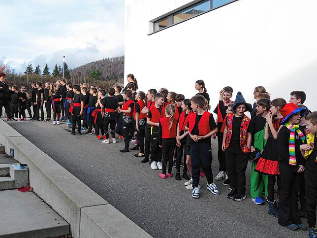 Bild 18: Zirkusprojekt der Schulen ein Riesenerfolg