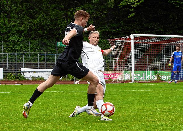 Bild 10: Imposantes 5:0 des SC Pfullendorf über SF Elzach-Yach. Wir waren mit der Kamera dabei!