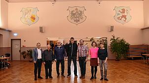 Der Vorstand des Tanzsportclubs Blau-Weiß Waldshut-Tiengen  (v. l.): Harald Würtenberger (OB-Stellvertreter), Klaus Brehm ...