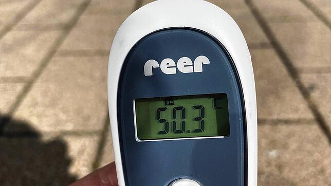50,3 Grad Celsius hat der SÜDKURIER 2024 auf dem Boden der Tegginger Straße gemessen – an einem Tag, an dem 29 Grad Außentemperatur ...