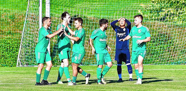 Bild 1: SV Waldhaus startet mit 4:0-Sieg gegen den VfB Waldshut – und wir haben Bilder!