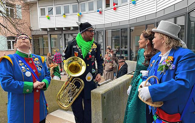 Bild 8: In Owingen sind die Winkigerinnen los