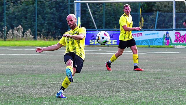 Bild 12: Pokalverteidiger SG FC Wehr/Brennet siegt 3:1 im Wehratal-Derby beim SV Todtmoos – wir haben Bilder!