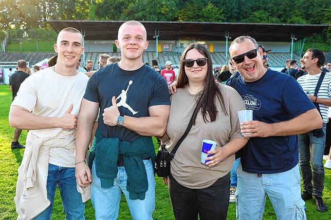 Bild 20: Konstanz: Elektro-Festival am See: Tausende singen, tanzen und feiern auf dem Gute-Zeit-Festival