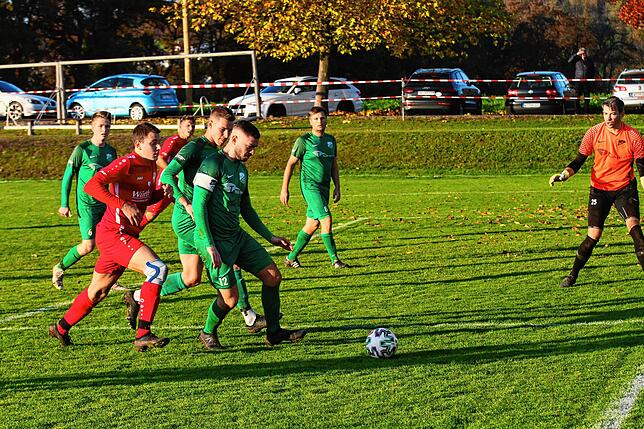 Bild 21: SV Rheintal gewinnt gegen Spvgg. Wutöschingen mit 3:0 &ndash; und wir haben Bilder!