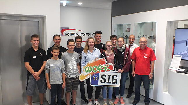 Azubi Simon Kiesewetter, Jonas Reiser, Azubi Simon Stier, Jan Reichle, Leonard Querner, Sophia Hayn, Artur Gaiser, Anna Marquart, Pascal ...