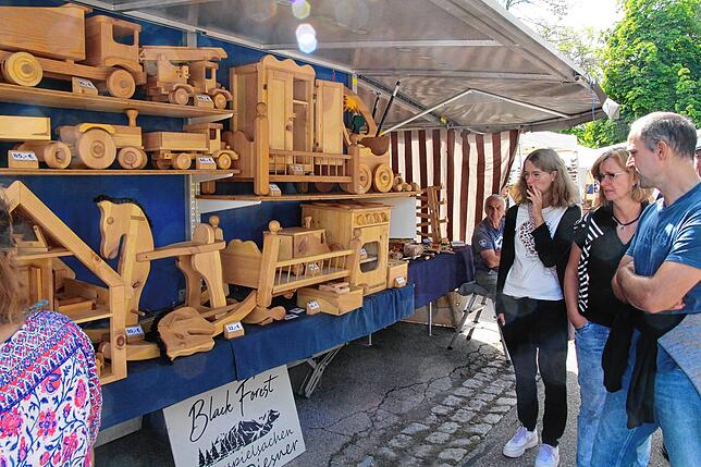 Bild 16: So schön war es auf dem Brunnenfest in Döggingen