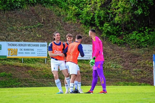 Bild 24: SV Blau-Weiß Murg siegt 5:3 beim SV Buch – und wir haben Bilder!
