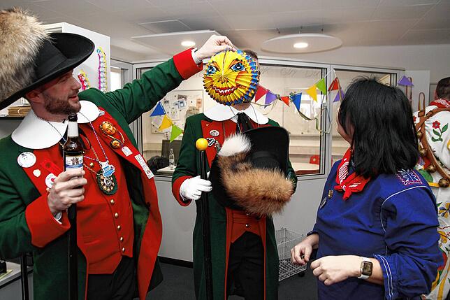 Bild 6: Fasnet Donaueschingen: Närrische Stimmung im SÜDKURIER-Stüble