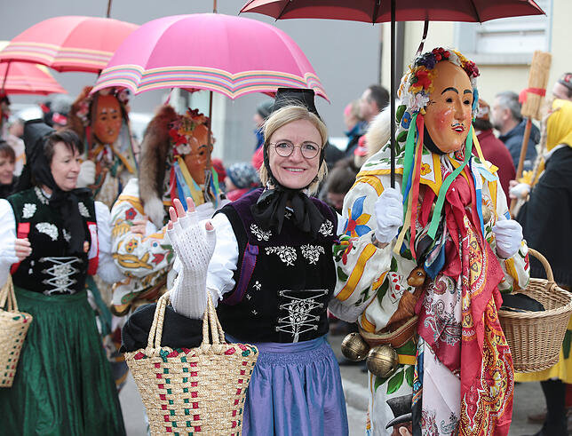 Bild 2: Bilder vom Fasnachtssonntag in Donaueschingen (Teil 2)