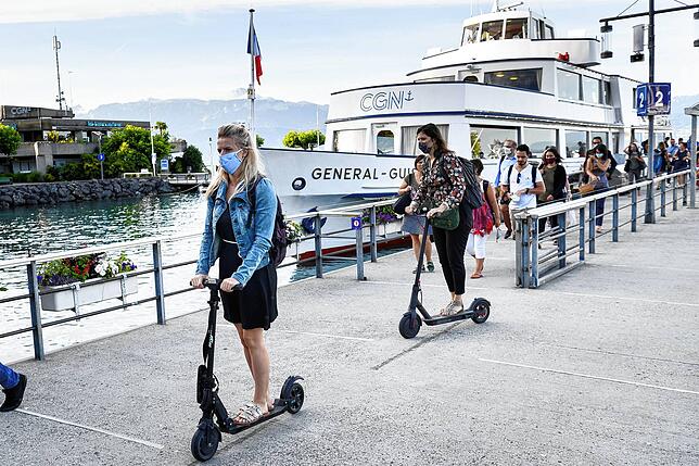 Auch auf Schiffen müssen Mundschutzmasken getragen werden.